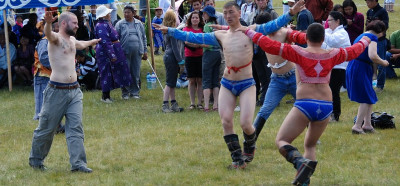 Kondorjev ples pred začetkom rokoborbe: Jan ShaPPa VS Mongoli
