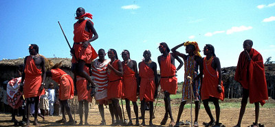 Masai in njihov pozdrav ob prihodu v vas