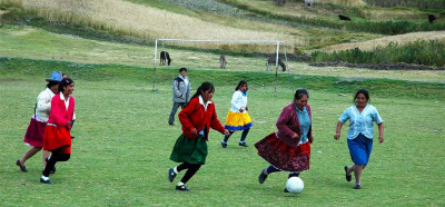 Babji fuzbal na 3.500 m.n.m., Cordillera Negra