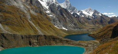 Barvna jezera pod najlepšimi vrhovi Andov